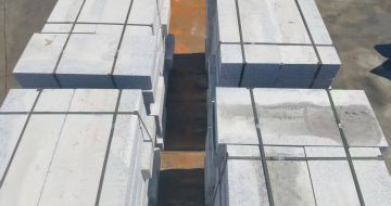 丹东 路沿石装车出货