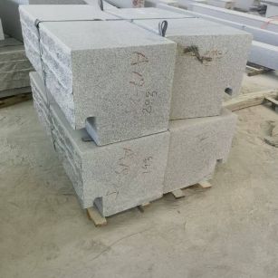 丹东 整石坐凳打包