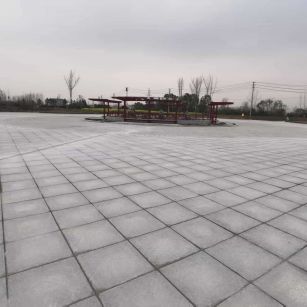 丹东 芝麻白火烧面-公园广场地铺效果