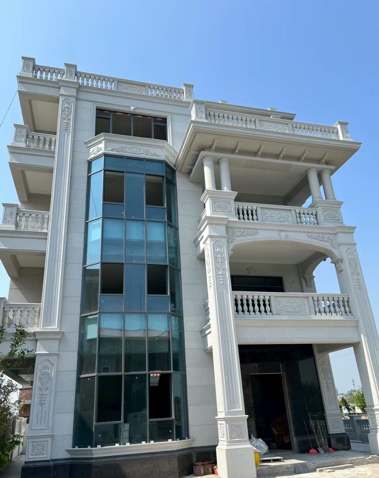 丹东 芝麻白花岗岩别墅外墙干挂效果展示