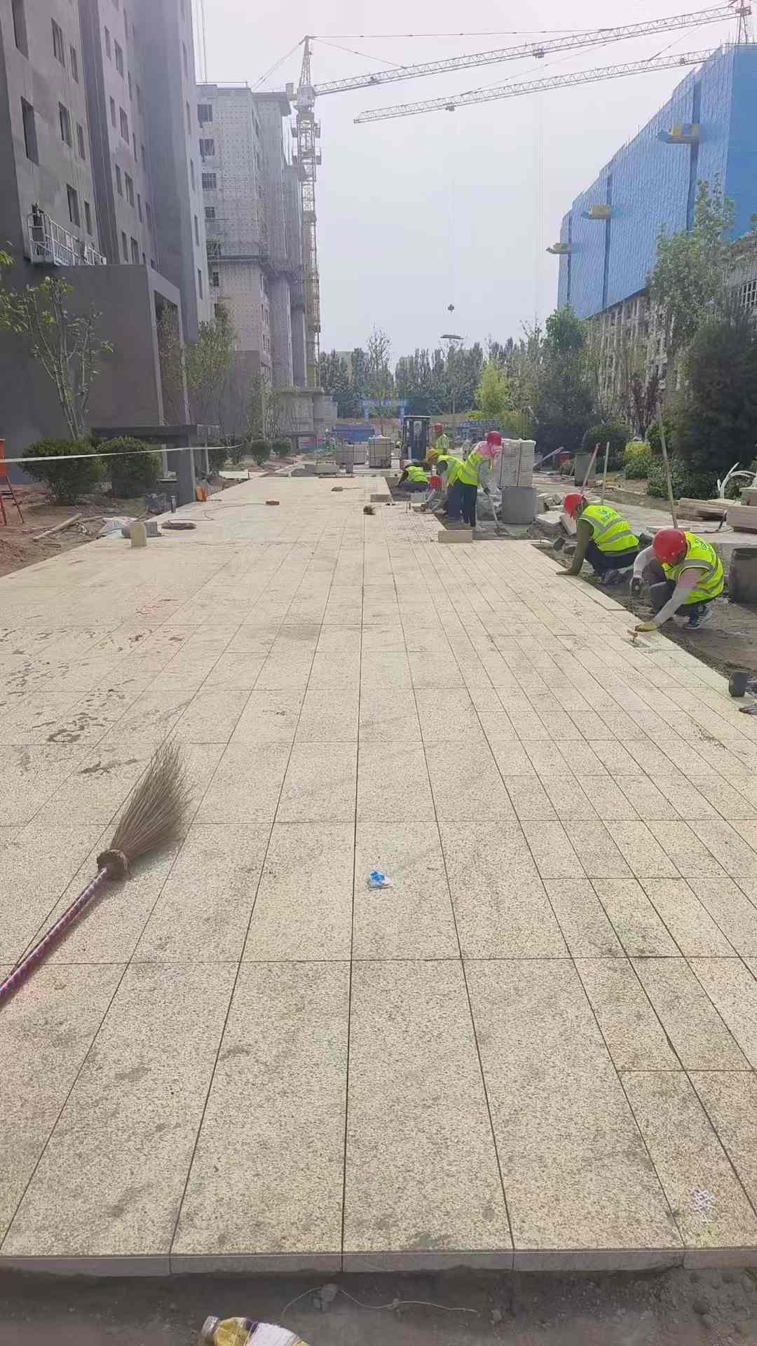 丹东黄金麻荔枝面地铺案例