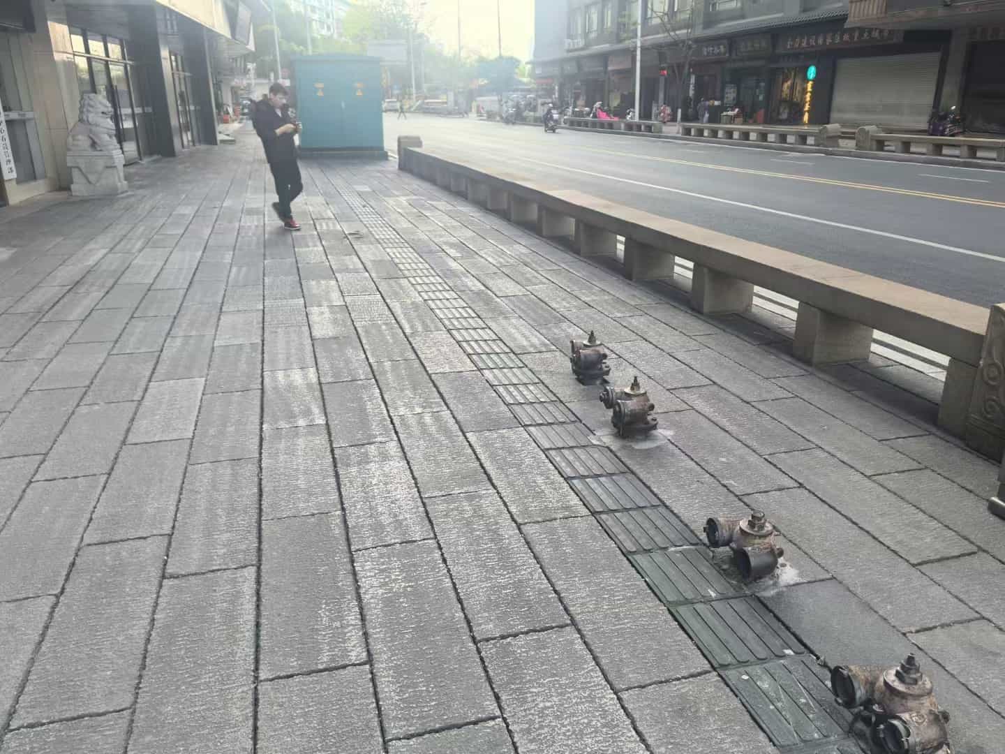 丹东仿古石铺装效果