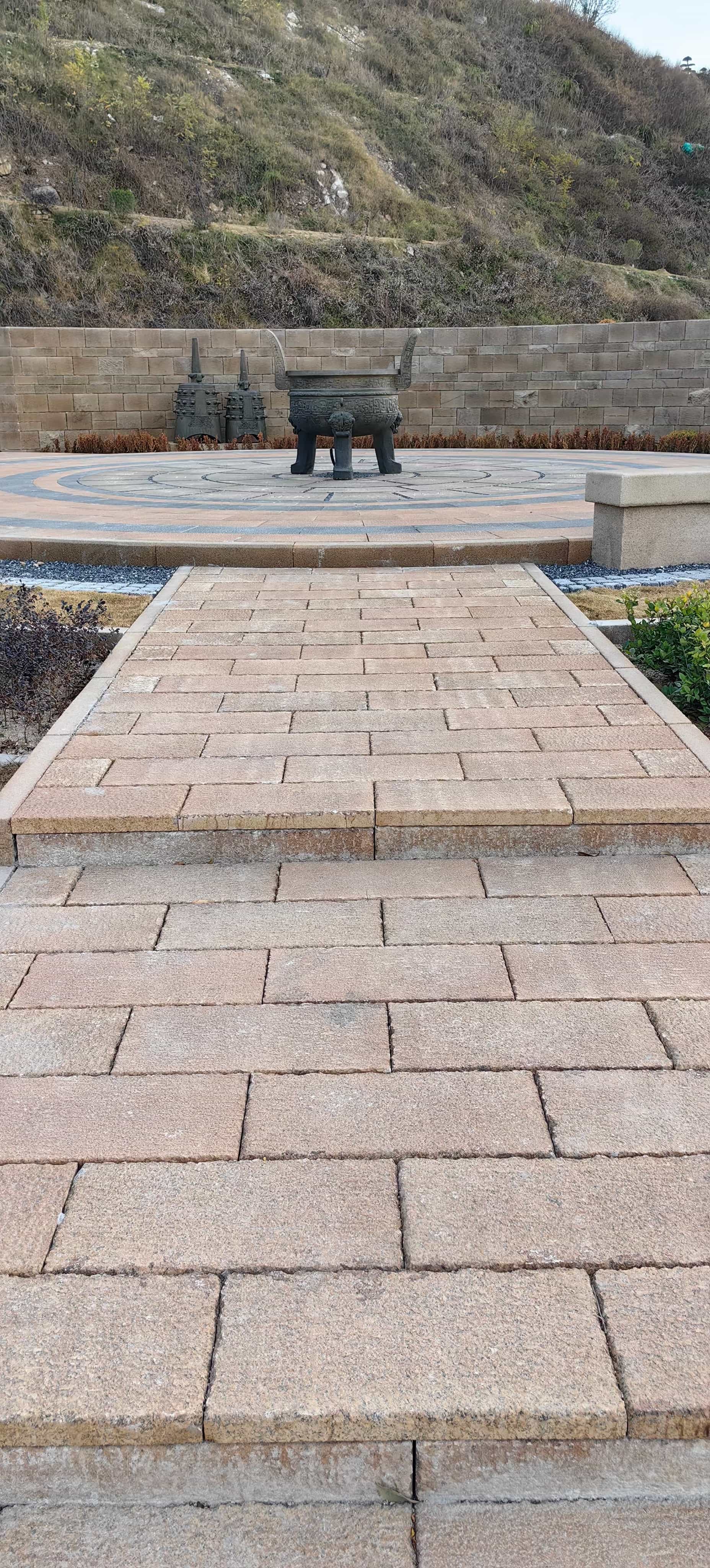 丹东仿古石铺装效果